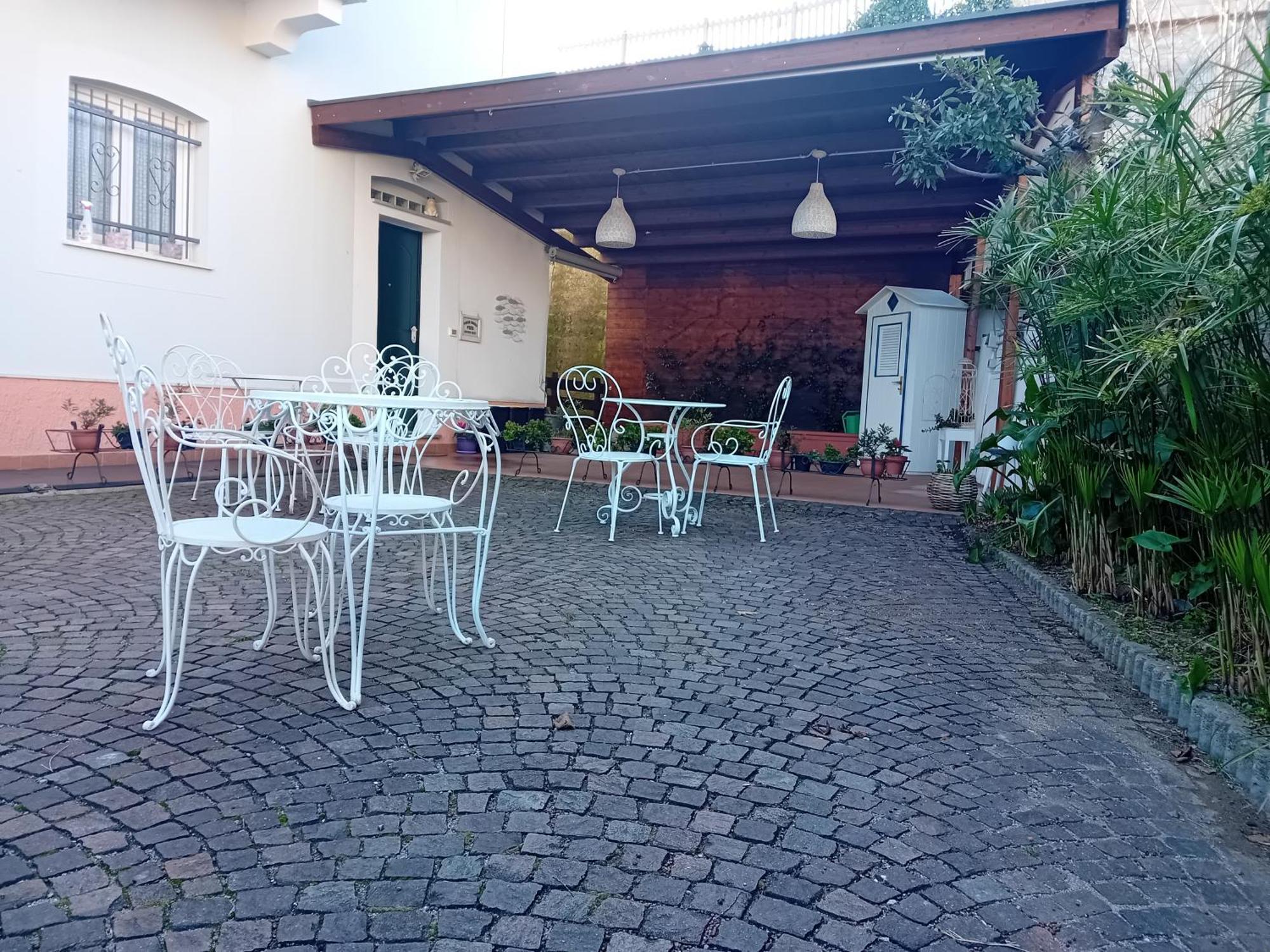 B&B Ai Tre Archi Споторно Экстерьер фото