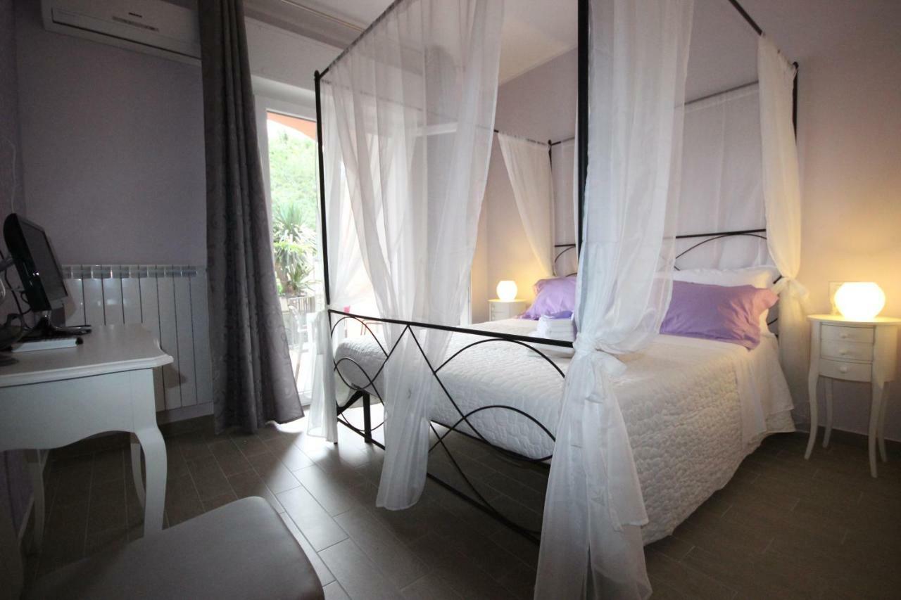 B&B Ai Tre Archi Споторно Экстерьер фото