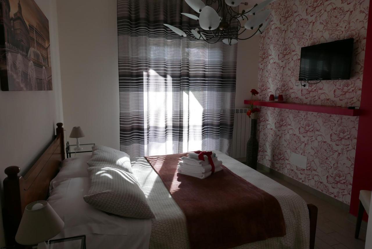 B&B Ai Tre Archi Споторно Экстерьер фото